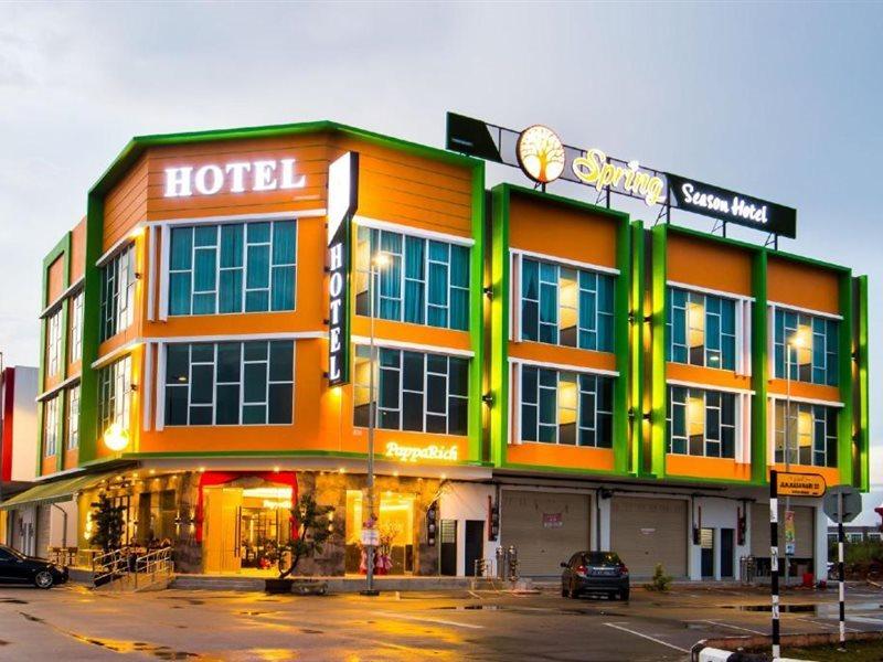 Spring Season Hotel Муар Екстериор снимка