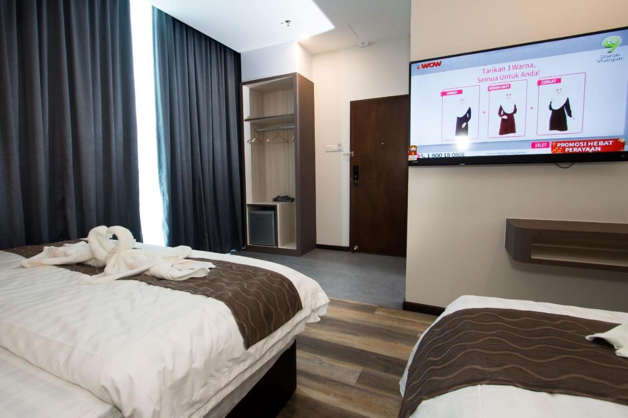 Spring Season Hotel Муар Екстериор снимка