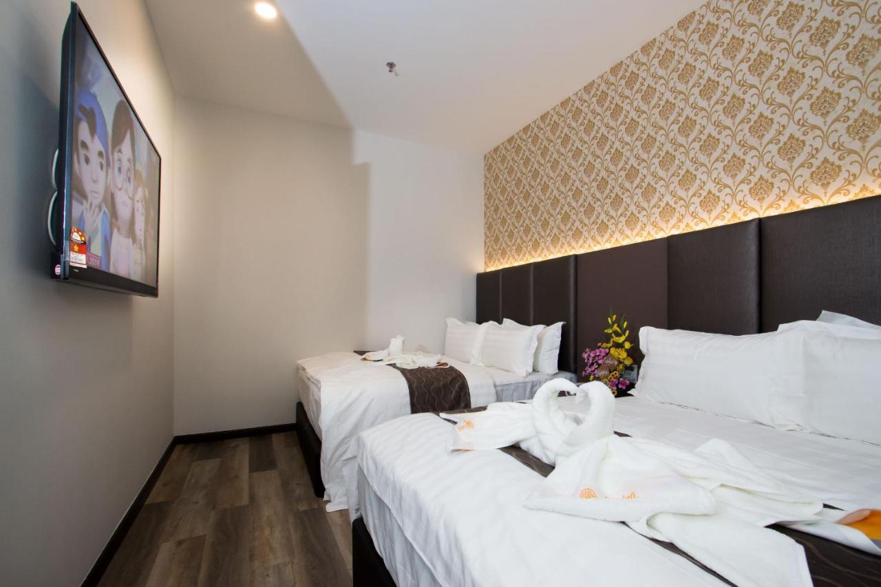 Spring Season Hotel Муар Екстериор снимка
