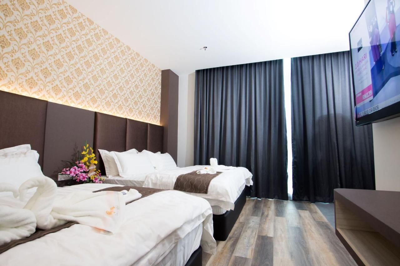 Spring Season Hotel Муар Екстериор снимка