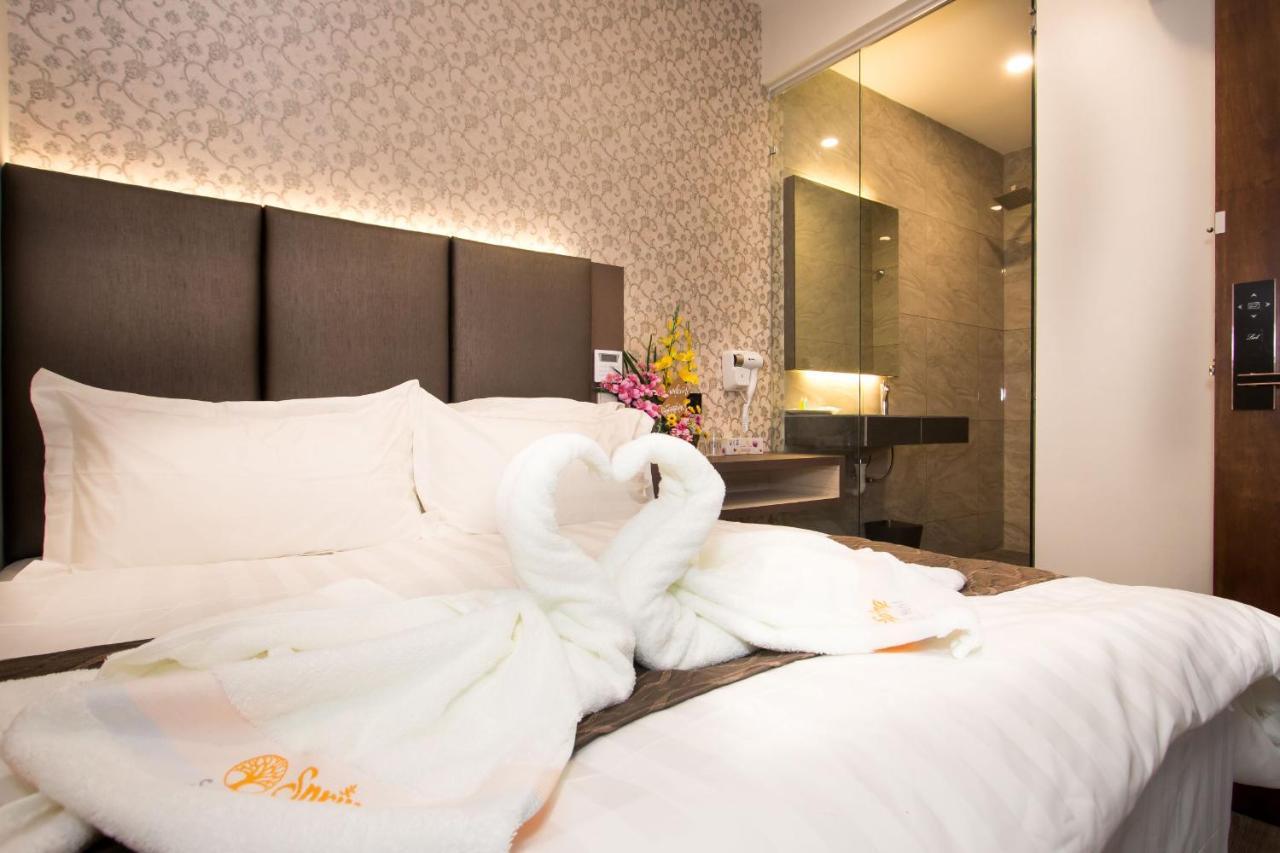 Spring Season Hotel Муар Екстериор снимка